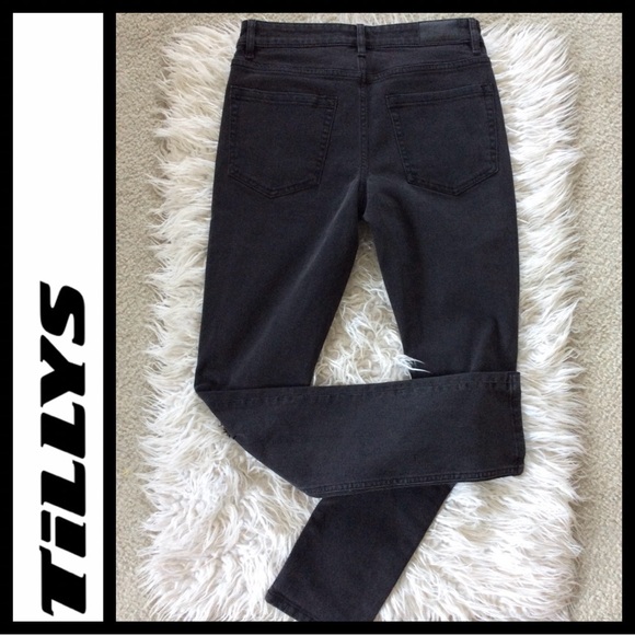 NWOT Tilly’s RSQ Men’s Slim Taper Jeans - Picture 8 of 13